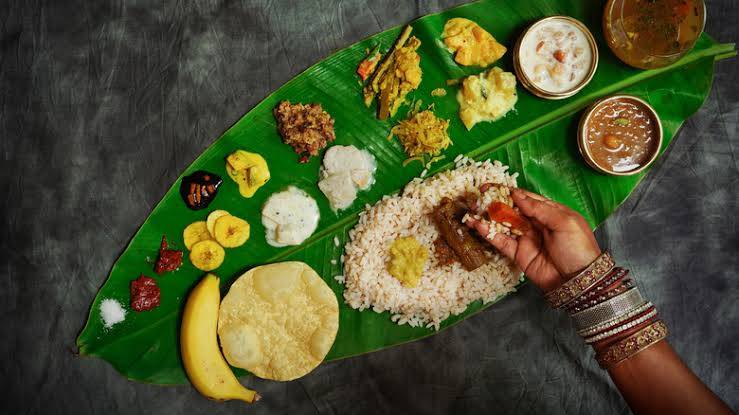 heading-eating-with-hands-in-india-a-cultural-connection-to-food